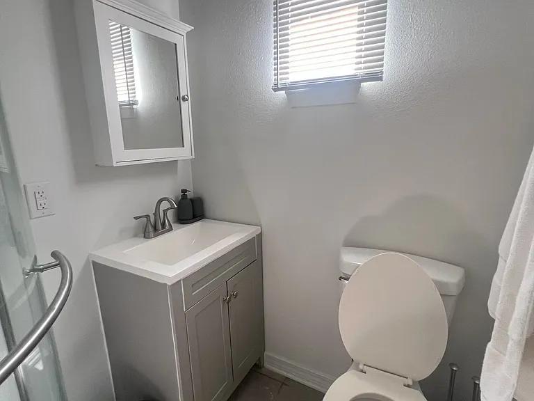 4584 Tamarind Dr #D — Photo 5