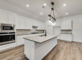 1701 Sheldon Dr, Forney, TX 75126