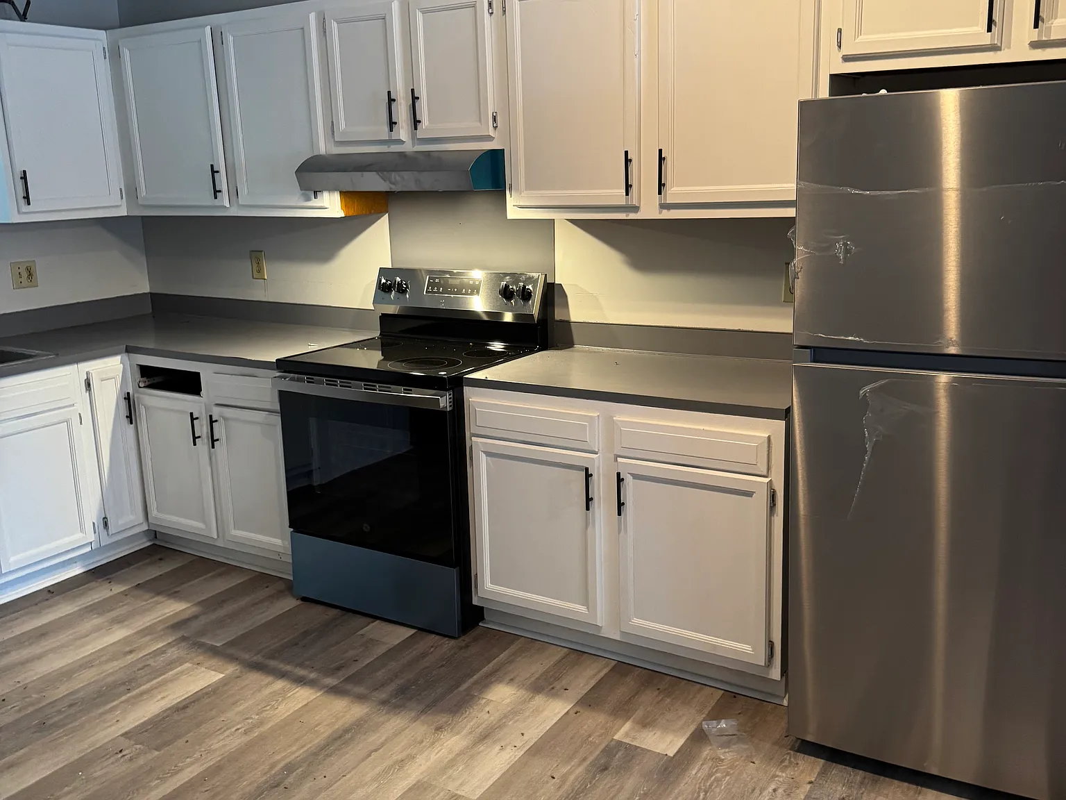 2 bed, 1.5 bath, 850 sqft, $1,100 — Photo 2