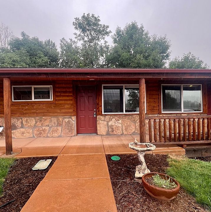1st image of 4529 Shoreline Dr #8
