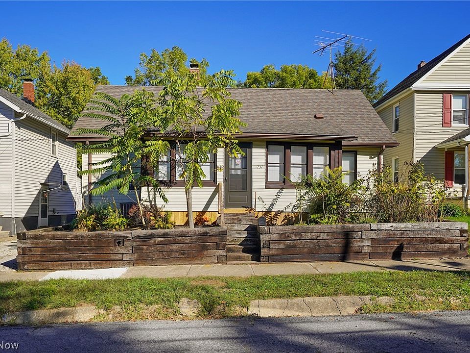 1st image of 1237 McIntosh Ave