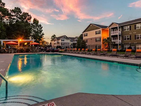 Hawthorne at Murrayville