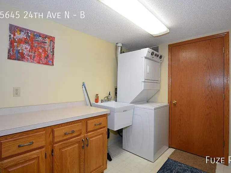 15645 24th Ave N #B — Photo 15