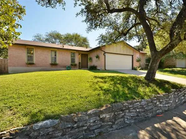 7901 Croftwood Dr, Austin, TX 78749