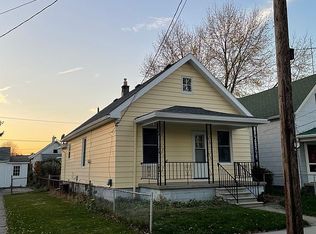 145 Bacon St, Rossford, OH 43460