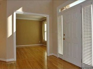 3107 Riviera Ct, Jamestown, NC 27282