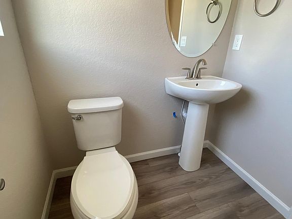 Powder room