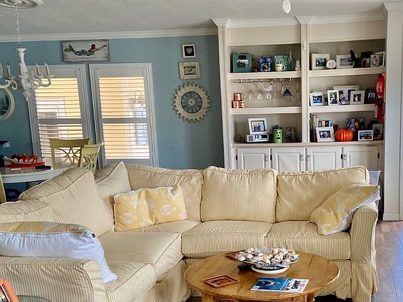 4th image of 5711 Axminster Dr #296
