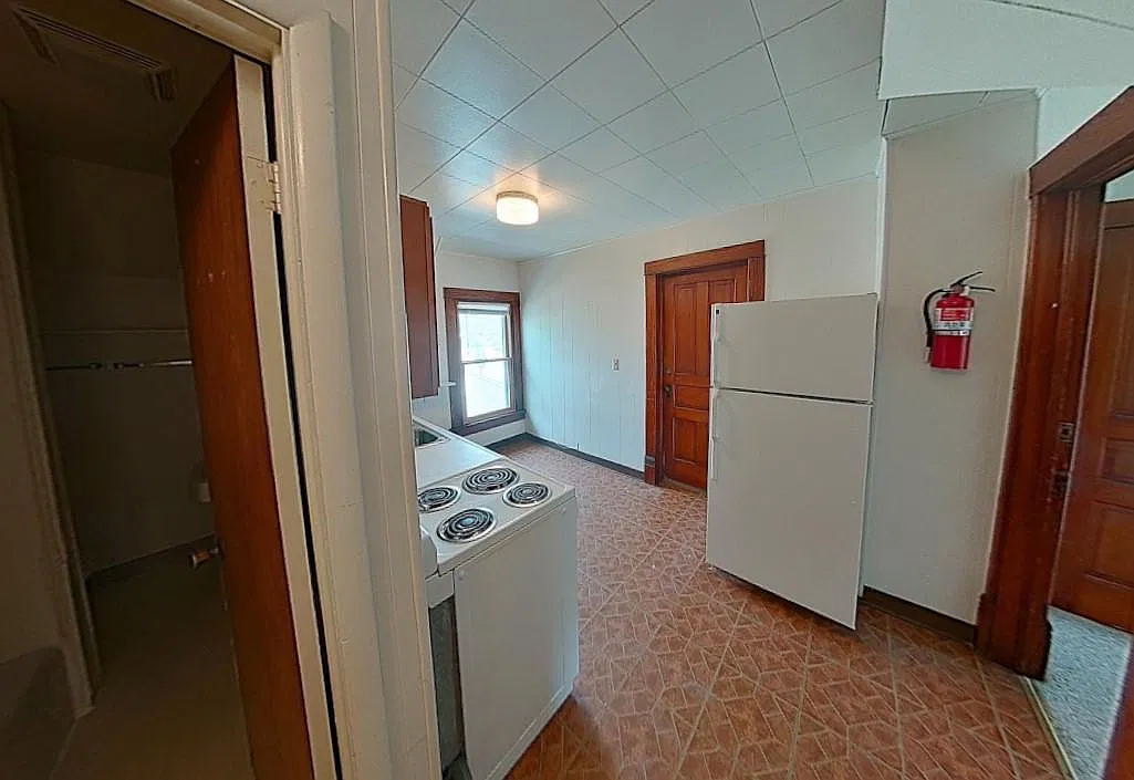 2 bed, 750 sqft, $1,116 — Photo 4
