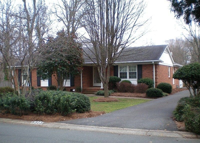 1st image of 5323 Glenbrier Dr
