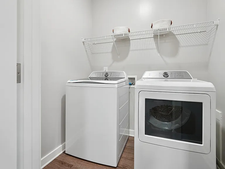The SoHo Luxury Apartments — Photo 12