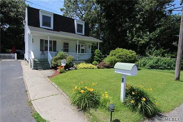 1st image of 8 12th St