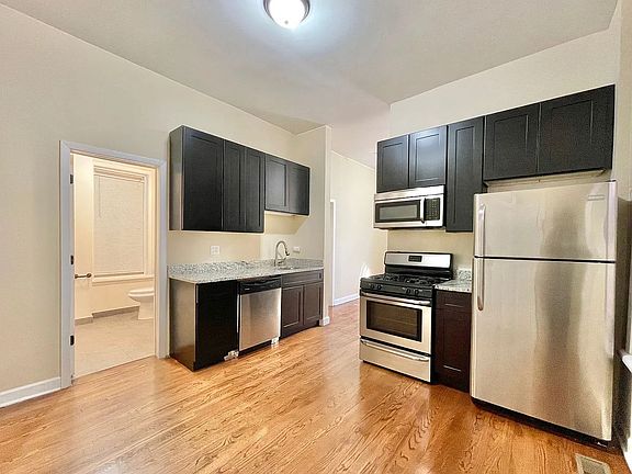 3rd image of 1629 S Throop St #1RFB