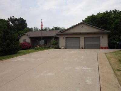 2364 Hidden Lane, Platteville, WI, 53818