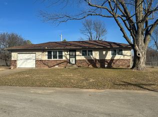 1130 Kimberly Dr, Mount Vernon, MO 65712