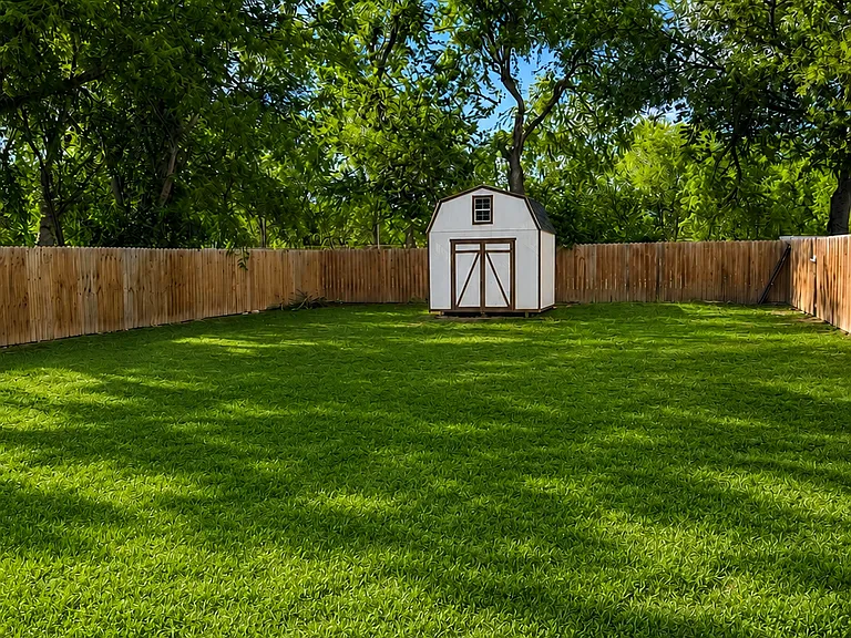5857 Mayo Dr — Photo 40
