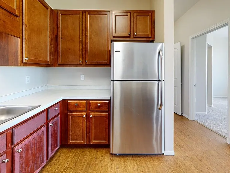 Eagle Crest Apartments — Photo 19
