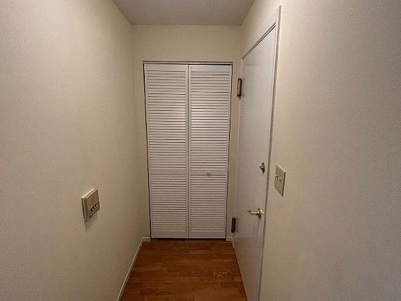 4th image of 1390 Golden Gate Blvd APT E105