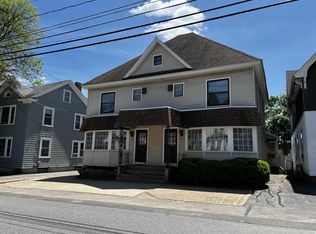 527 Lake Ave, Manchester, NH 03103
