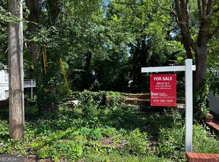 1053 Martin Luther King Jr Dr NW, Atlanta, GA 30314