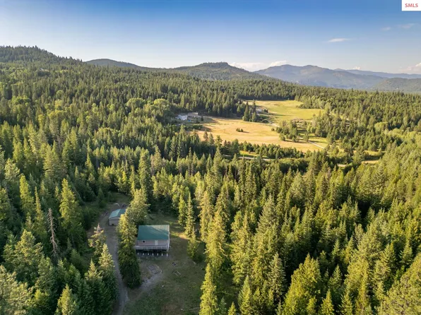 699 Granite Ridge Rd, Priest River, ID 83856