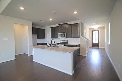 2nd image of 2614 Old River Ln