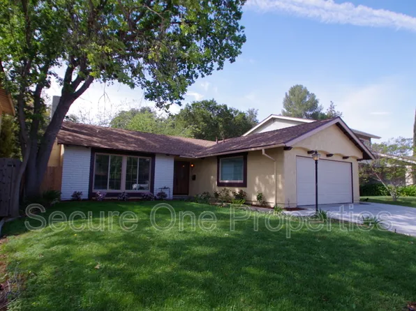 29362 Hillrise Dr, Agoura Hills, CA 91301