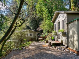 10443 Woodside Drive, Forestville, CA 95436