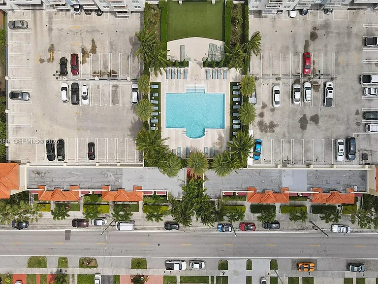 3000 Coral Way #412 — Photo 24