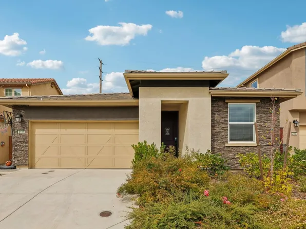 2137 Borealis Cir, Roseville, CA 95747