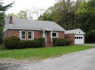 19 Percy St, Freeport, ME 04032