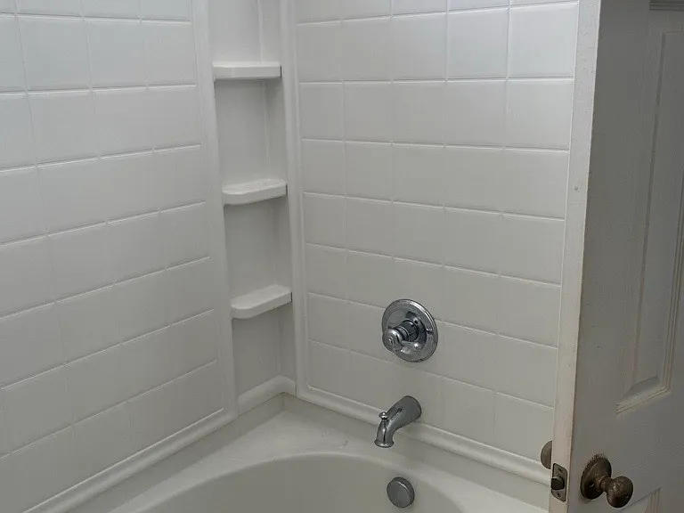 1030 Glencroft Dr #1 — Photo 8