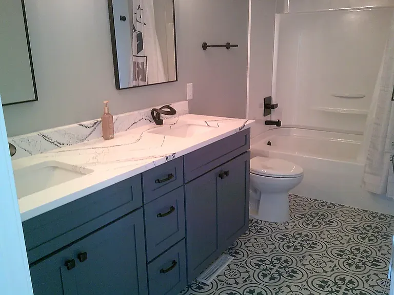 7405 Lake Shore Dr — Photo 7