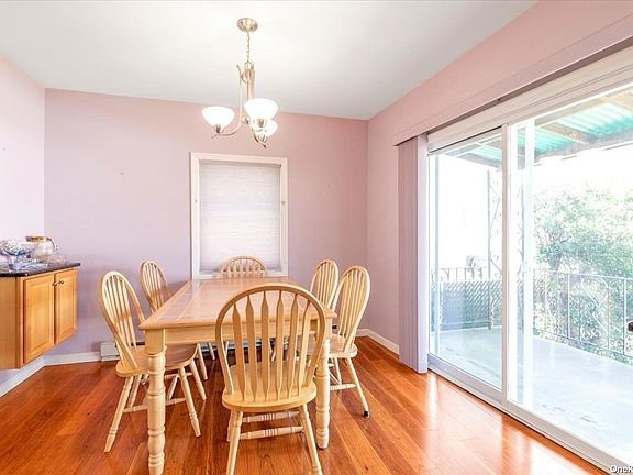 4th image of 2787 Beltagh Ave