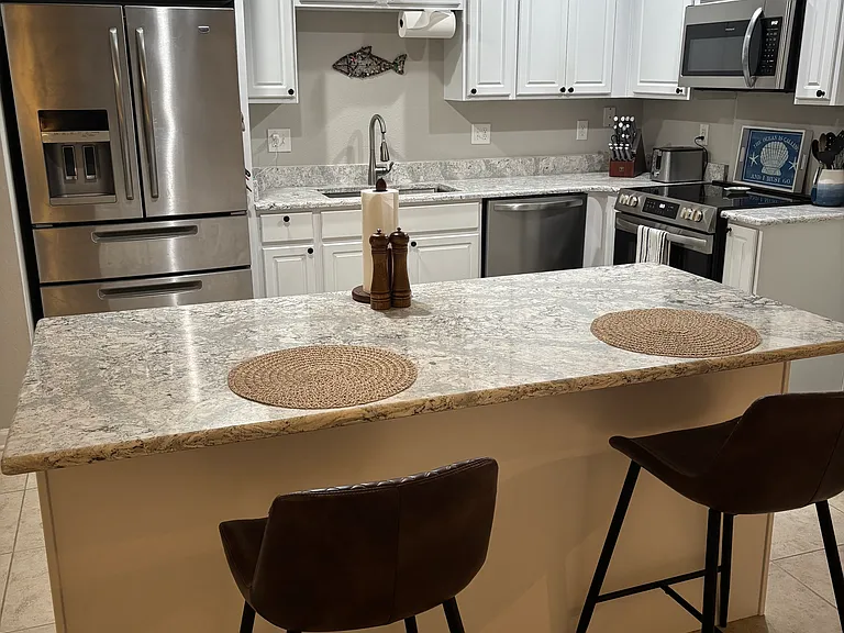 109 Islander Dr — Photo 3