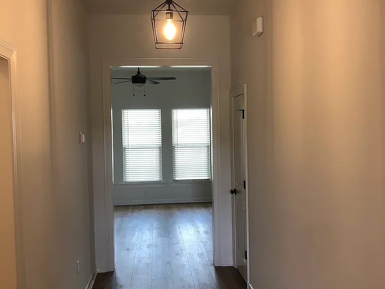 224 Wakely Ct — Photo 4