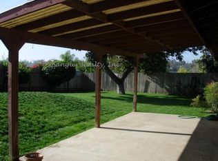 221 E Clemmens Ln, Fallbrook, CA 92028