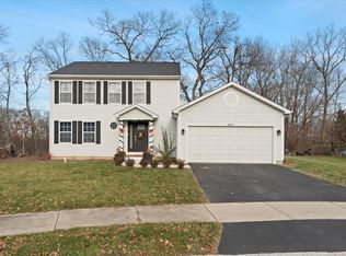 8610 Sycamore Ct, Fox Lake, IL 60020