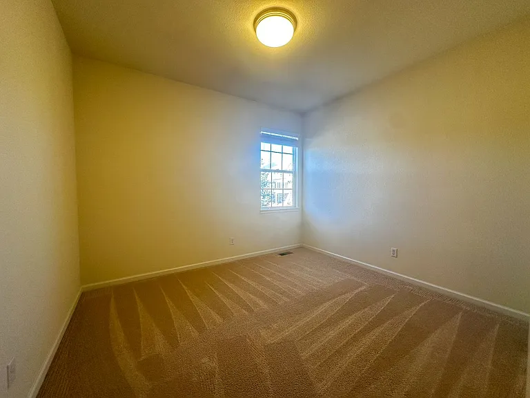 7856 Stonedale Dr — Photo 45