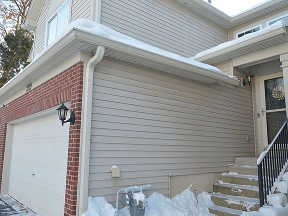 2nd image of 2239 Stoughton Dr