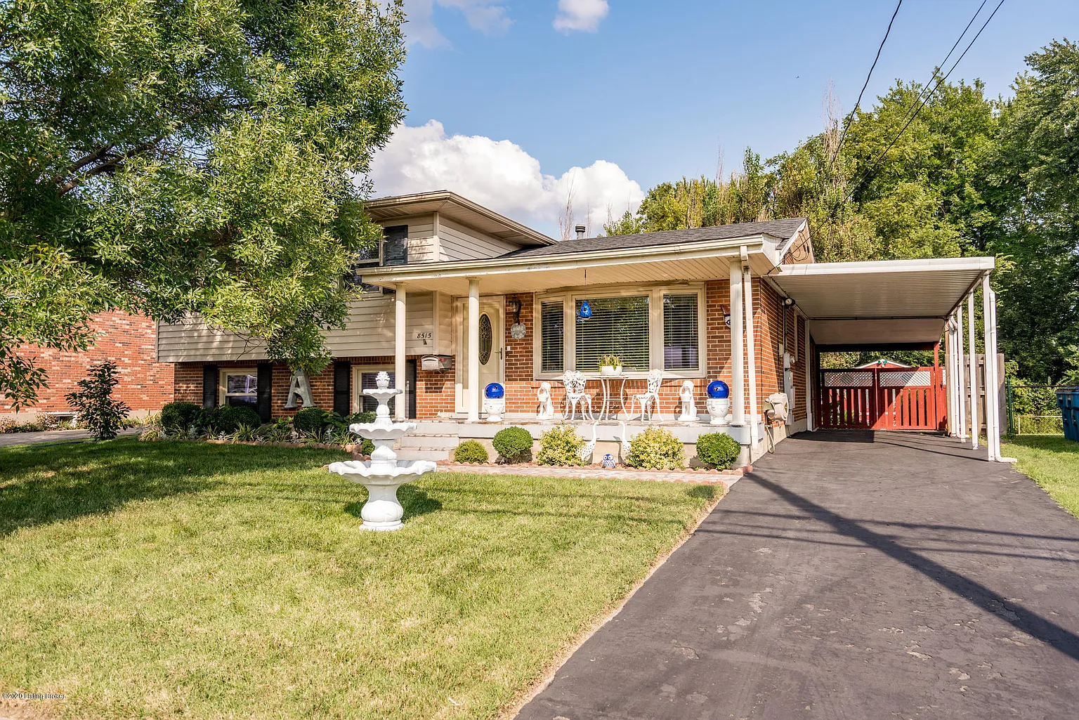 8515 Moody Rd photo 1