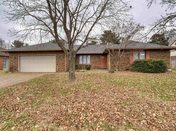 8224 E Heritage Dr, Evansville, IN 47715