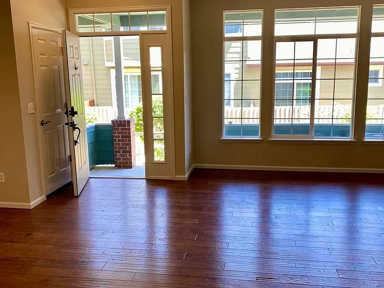 2855 Rock Creek Cir #259 — Photo 6