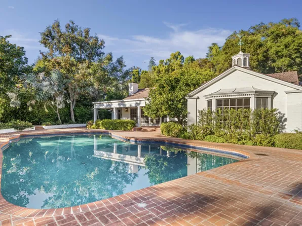 2130 Mandeville Canyon Rd, Los Angeles, CA 90049