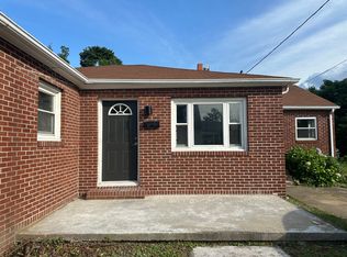 204 Clay St #A, Hampton, VA 23663