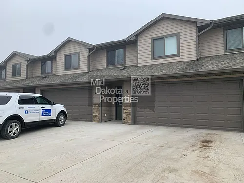 111 E Juniper Ave Photo 1