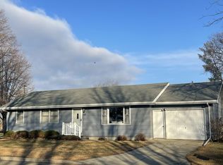 810 Clark St, Walnut Grove, MN 56180