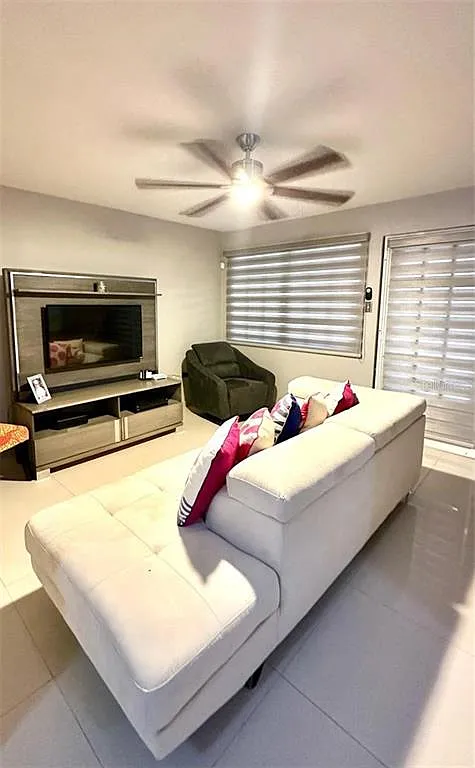 Building Photo - Condominio Sol