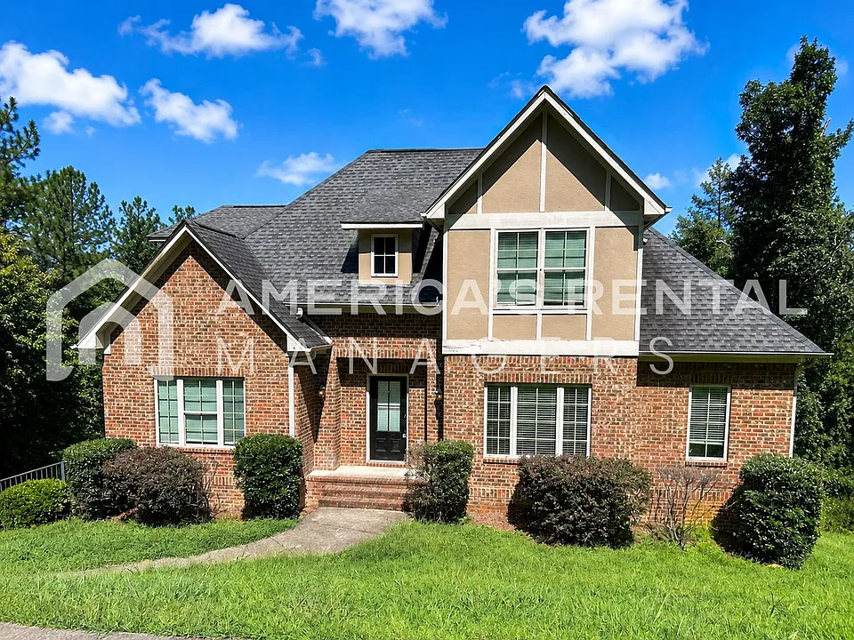3764 Creekside Way