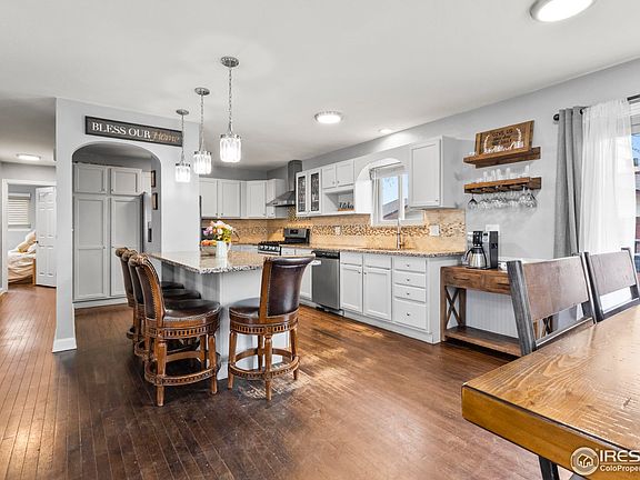5th image of 229 Berwick Ave